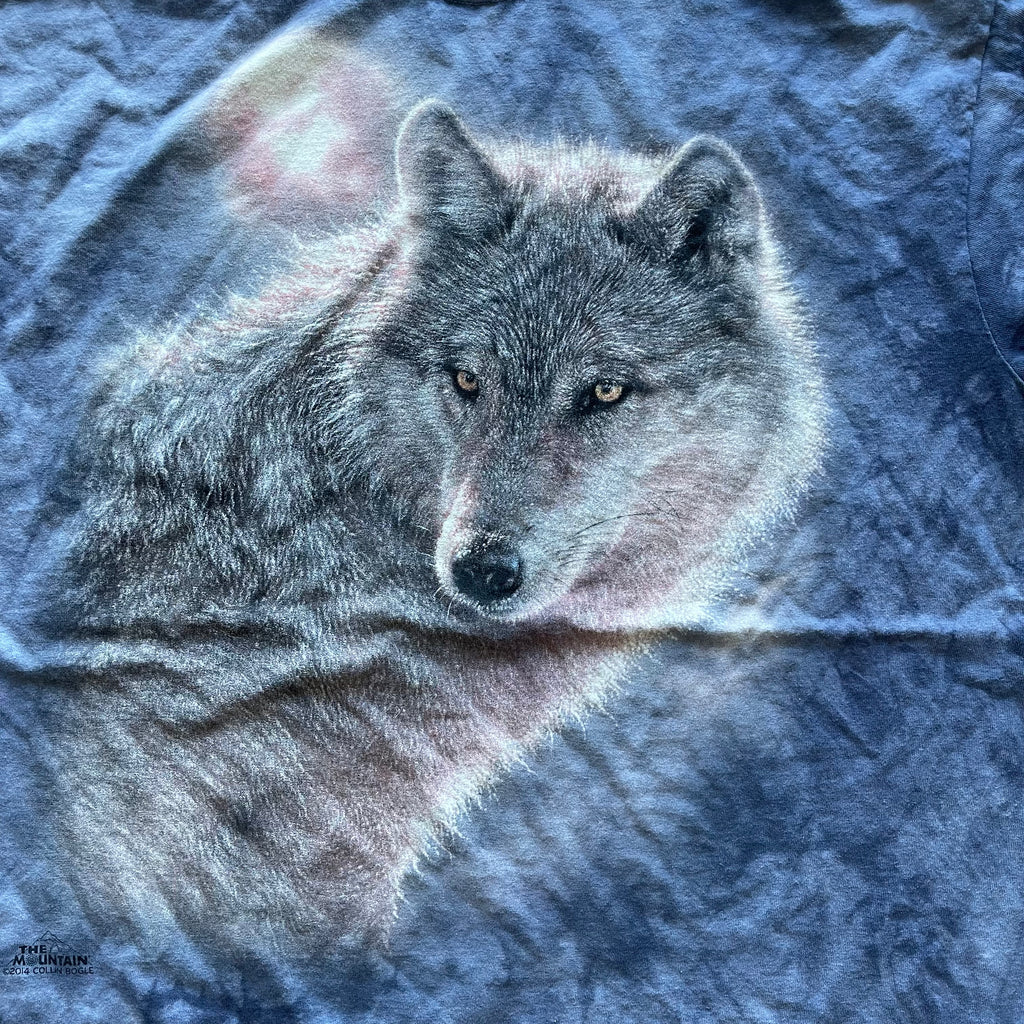 Wolf Tee