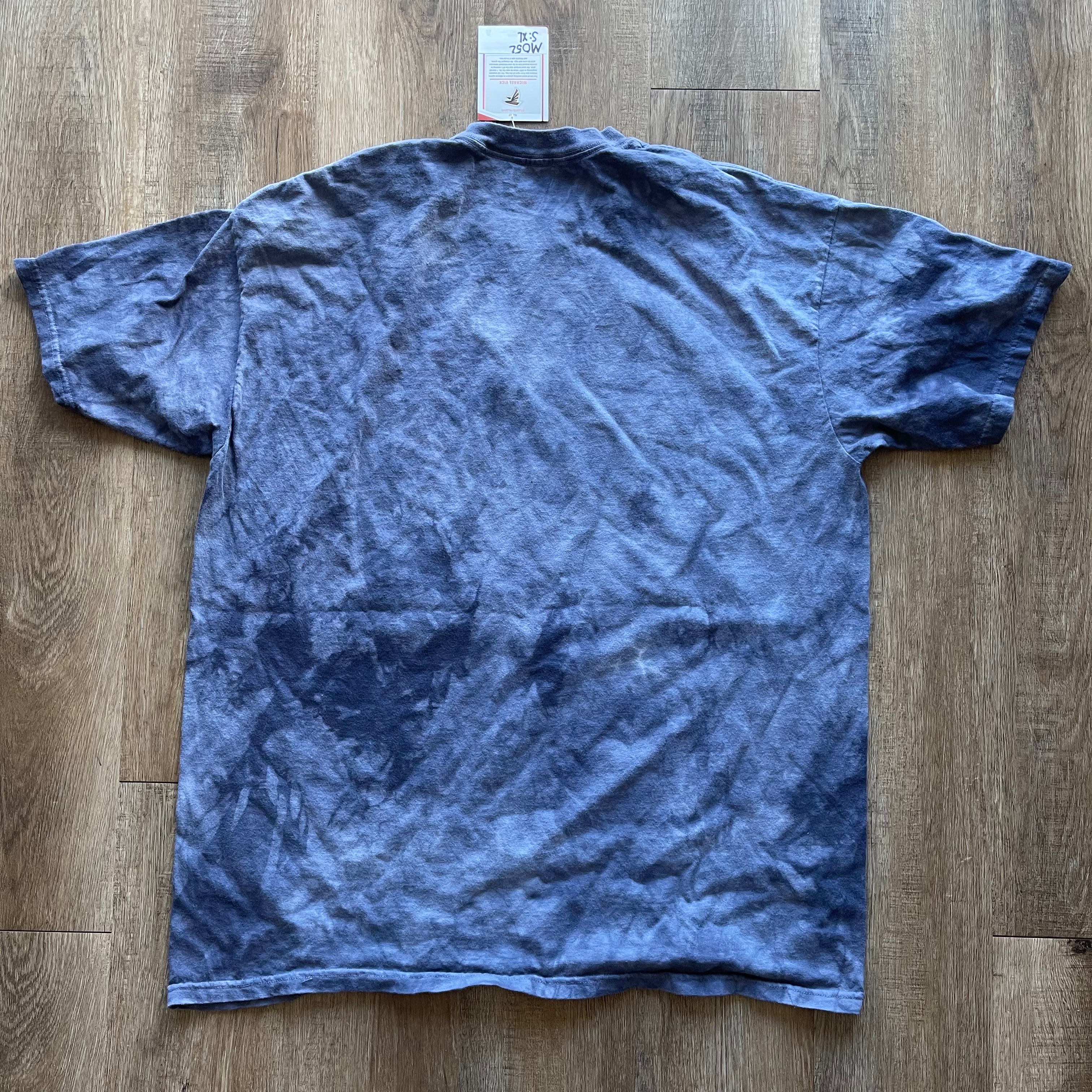 Wolf Tee